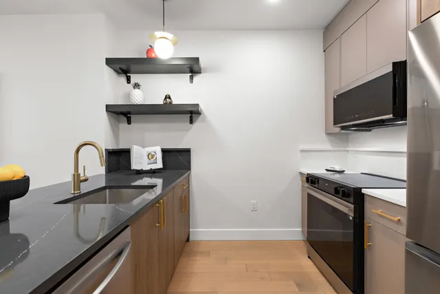 $570,000 | 35 Orchard Street, Unit 604, Jersey City, NJ 07306