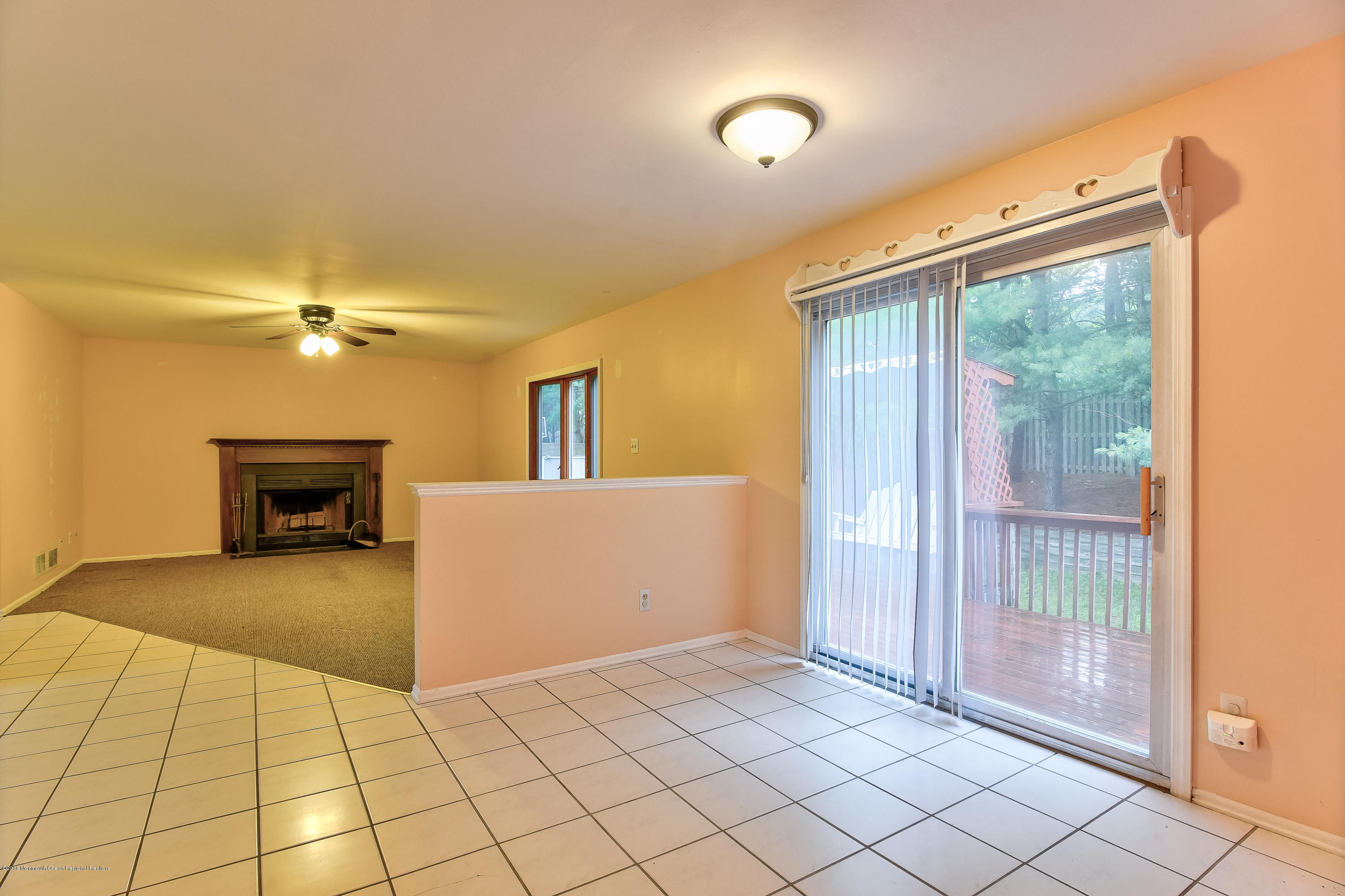 31 Enclosure Drive Morganville, NJ 07751 - Photo 7 of 22 DSC_5418_19_20-8