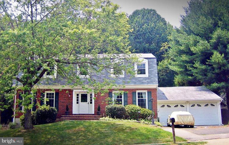 13212 Delaney Road Woodbridge, VA 22193 - Photo 1 of 30 Exterior (Main)