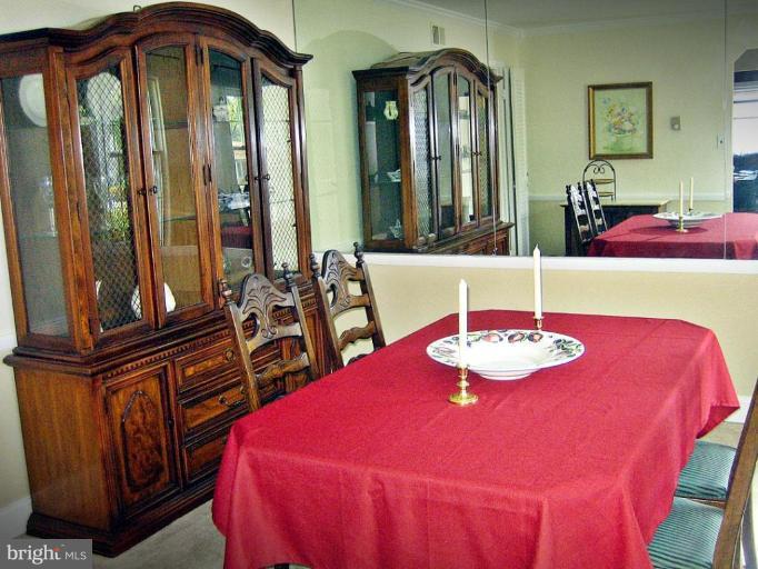 13212 Delaney Road Woodbridge, VA 22193 - Photo 6 of 30 Dining Room #2