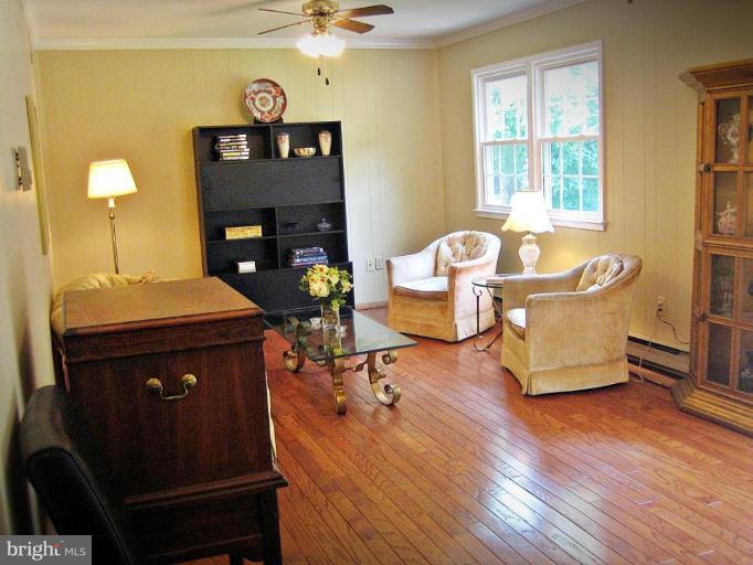 13212 Delaney Road Woodbridge, VA 22193 - Photo 10 of 30 Family Room #2