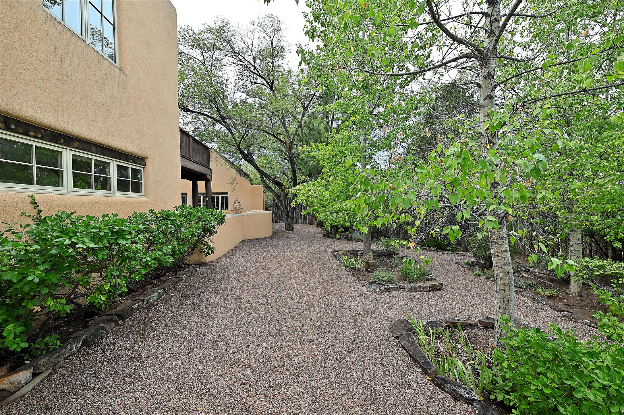 1275 Canyon Road Santa Fe, NM 87501 - Photo 26 of 43 Gallery Image 26