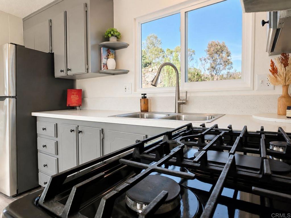 1843 Canyon Heights Road Fallbrook, CA 92028 - Photo 6 of 43 Gallery Image 6