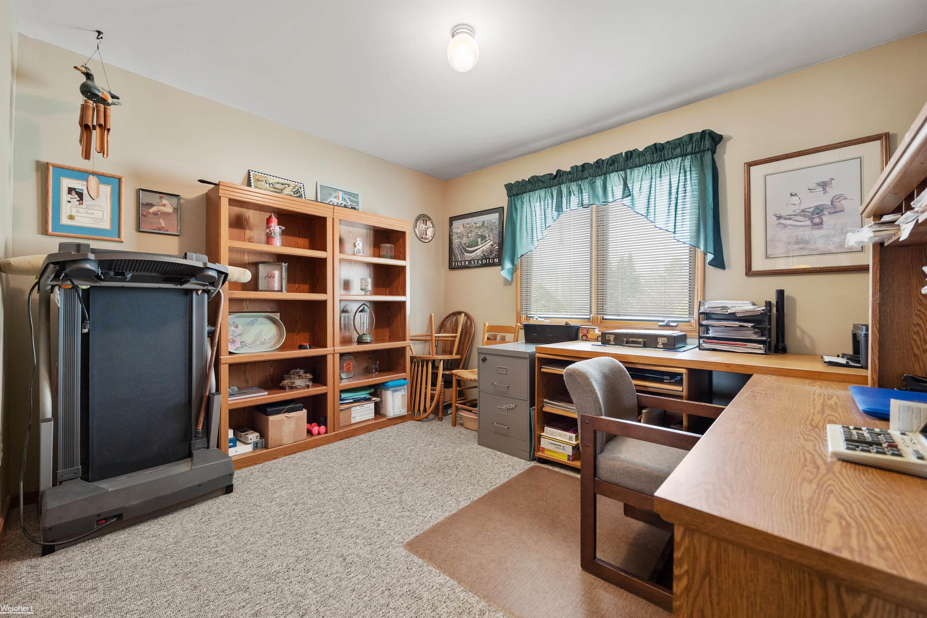 5107 Cochrane Road Almont, MI 48003 - Photo 16 of 35 50103955-15.JPG