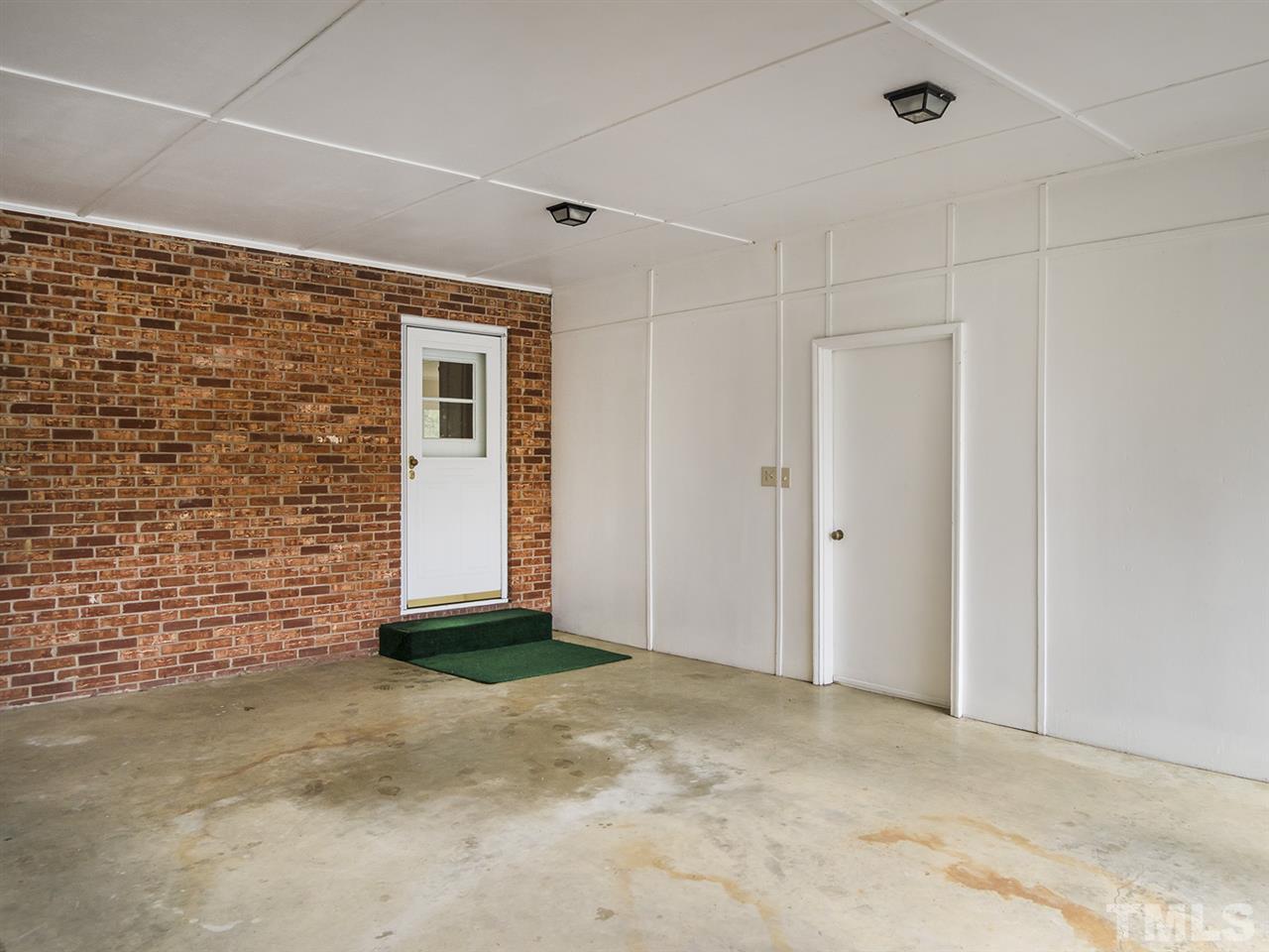 2206-2208 Meadowlark Road High Point, NC 27265 - Photo 22 of 30 Gallery Image 22