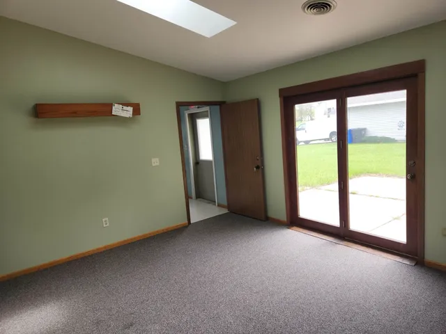 $350,000 | 107 Gillette Street, Pardeeville, WI 53954