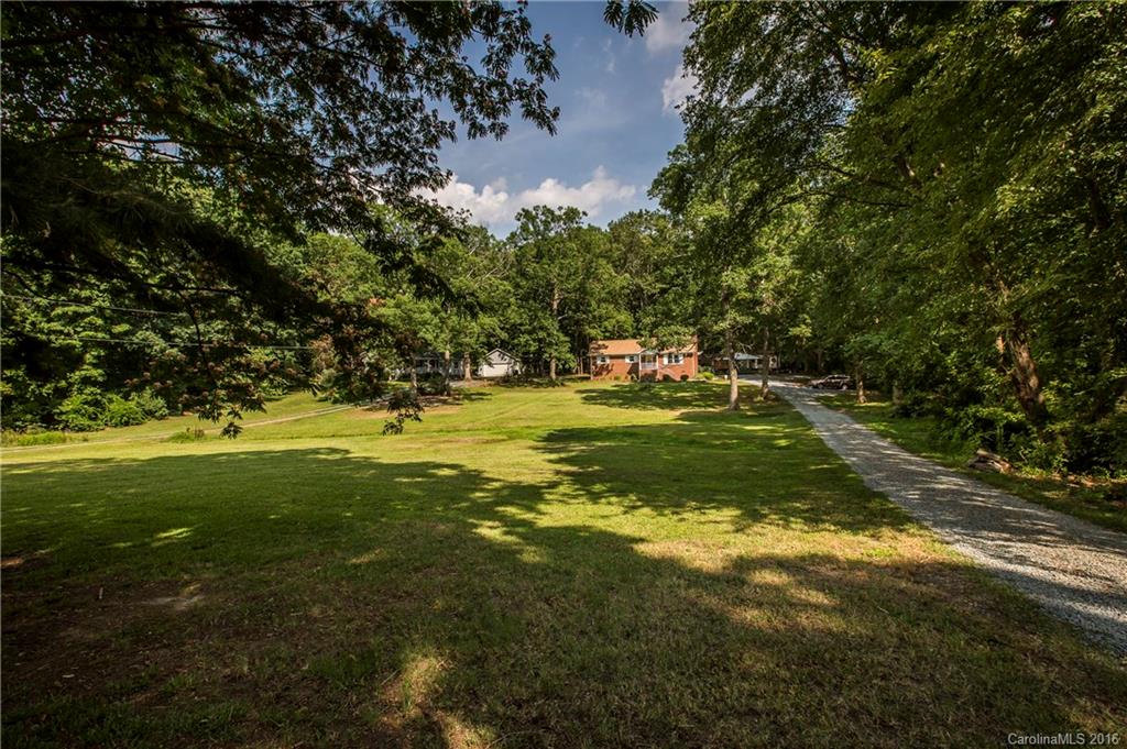 2112 Stallings Road, Unit 1 Matthews, NC 28104 - Photo 2 of 23 Gallery Image 2
