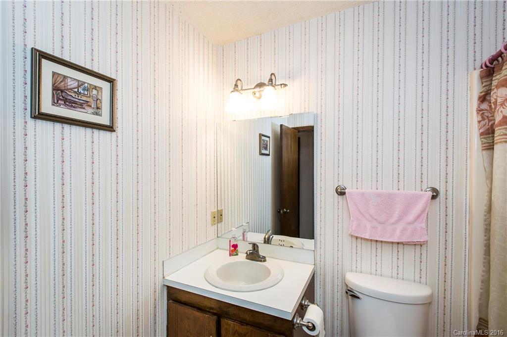 2112 Stallings Road, Unit 1 Matthews, NC 28104 - Photo 16 of 23 Gallery Image 16