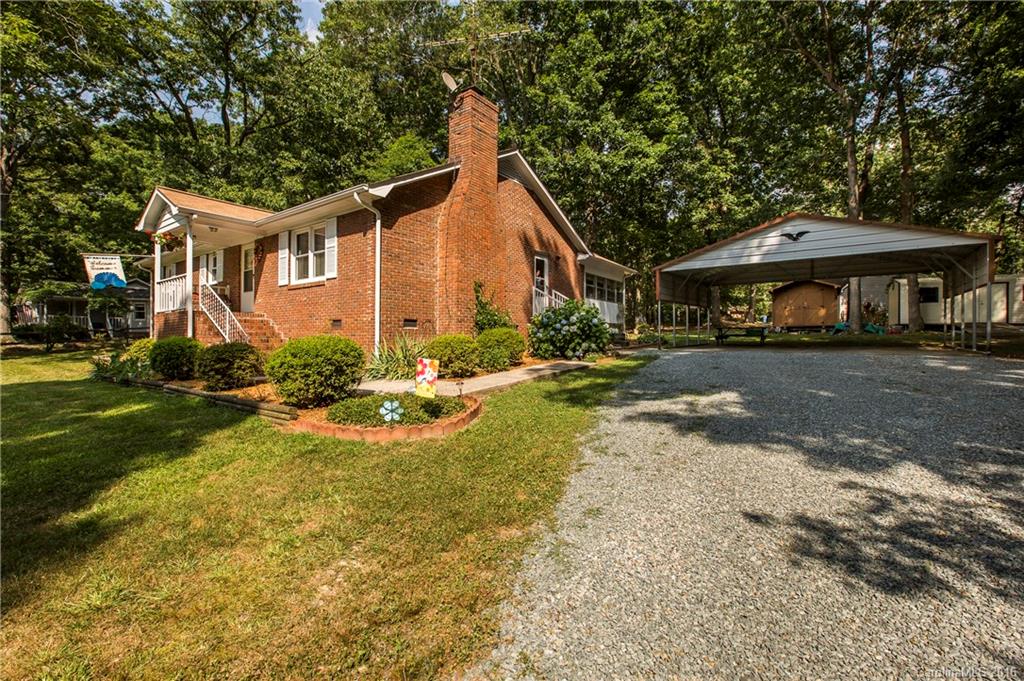2112 Stallings Road, Unit 1 Matthews, NC 28104 - Photo 17 of 23 Gallery Image 17