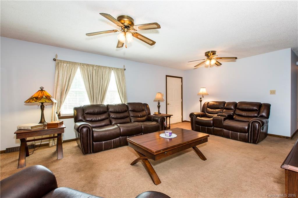2112 Stallings Road, Unit 1 Matthews, NC 28104 - Photo 6 of 23 Gallery Image 6