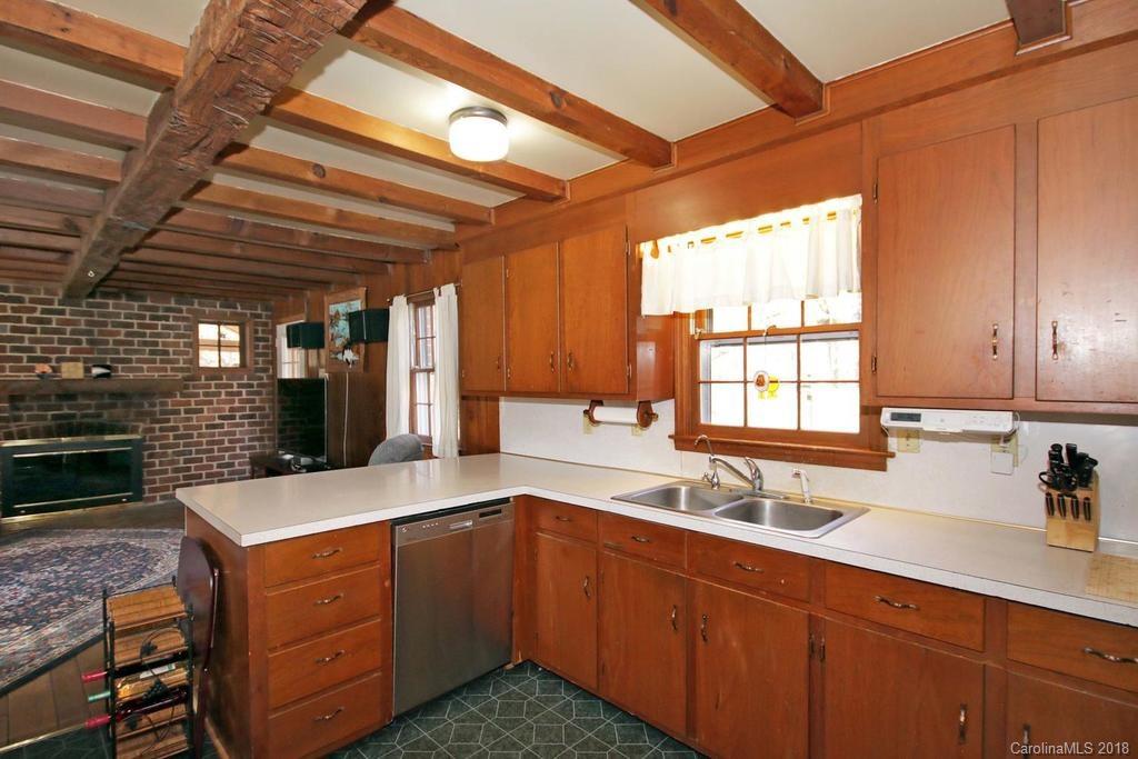 4780 Charlie Hipp Road Charlotte, NC 28214 - Photo 16 of 27 Gallery Image 16