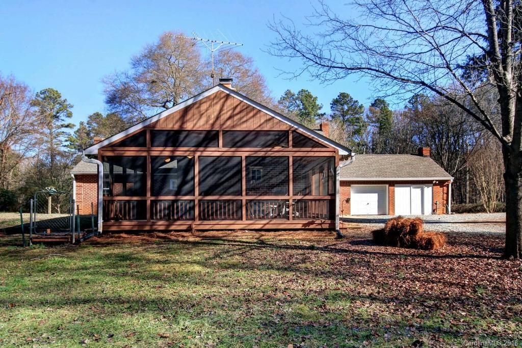 4780 Charlie Hipp Road Charlotte, NC 28214 - Photo 4 of 27 Gallery Image 4