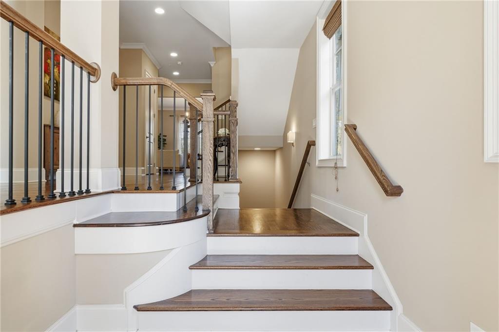 2085 Bellrick Road Northwest Atlanta, GA 30318 - Photo 5 of 78
