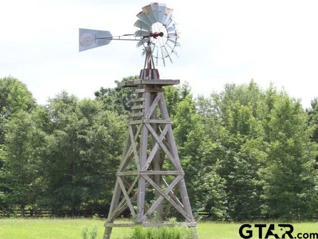 a view of outdoor space