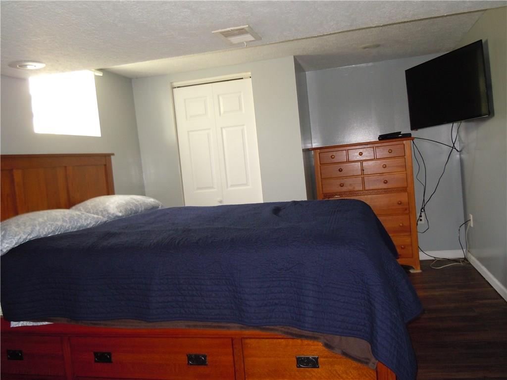 238 Olympic Road Baldwin, PA 15236 - Photo 16 of 22 Gallery Image 16
