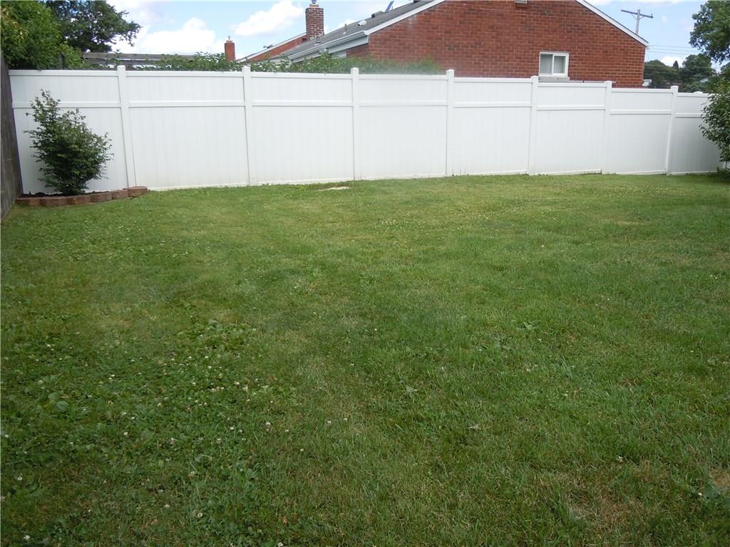 238 Olympic Road Baldwin, PA 15236 - Photo 18 of 22 Gallery Image 18