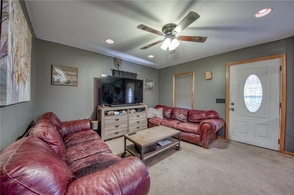 134 Reed Street Burgettstown, PA 15021 - Photo 14 of 39 Gallery Image 14
