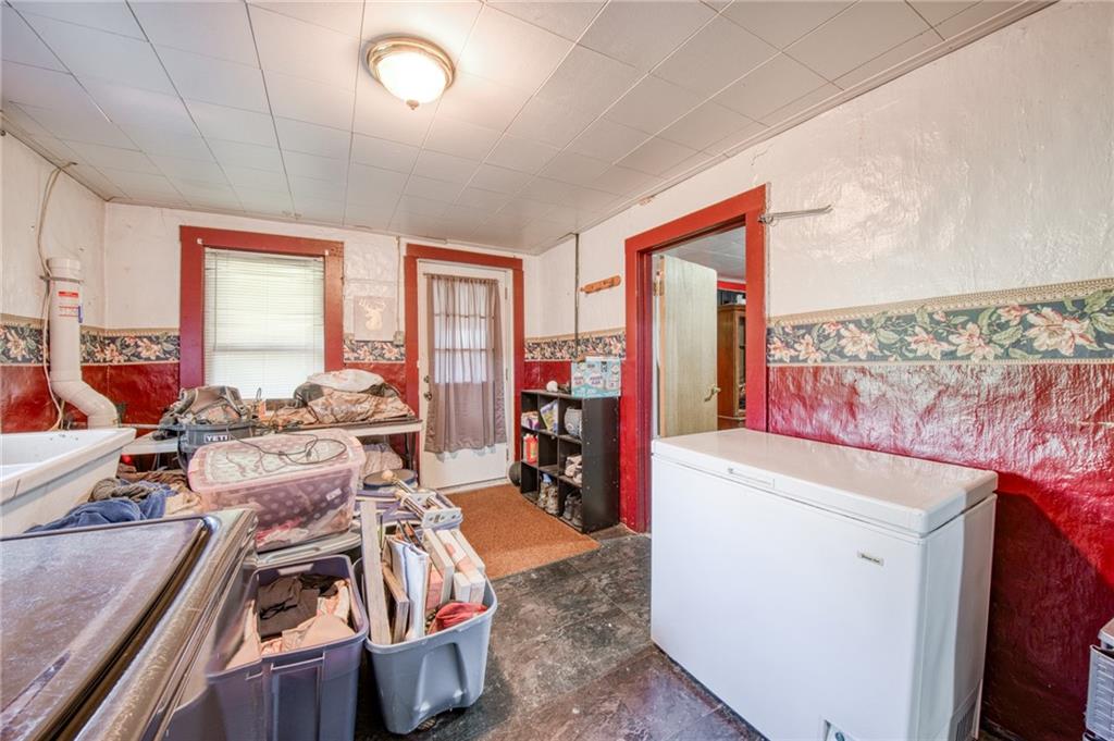 134 Reed Street Burgettstown, PA 15021 - Photo 35 of 39 Gallery Image 35
