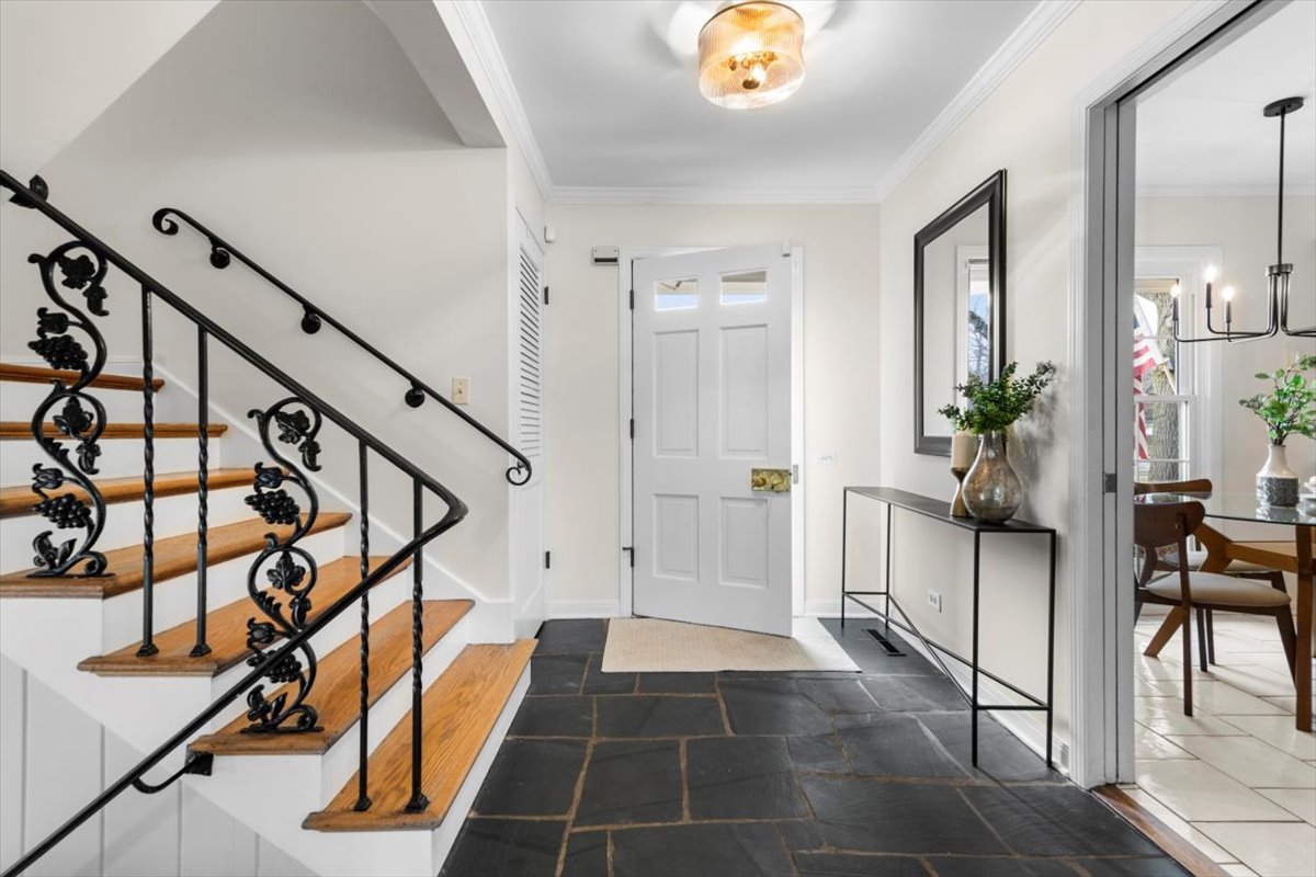 143 Firth Road Inverness, IL 60067 - Photo 3 of 38 a view of entryway and hall