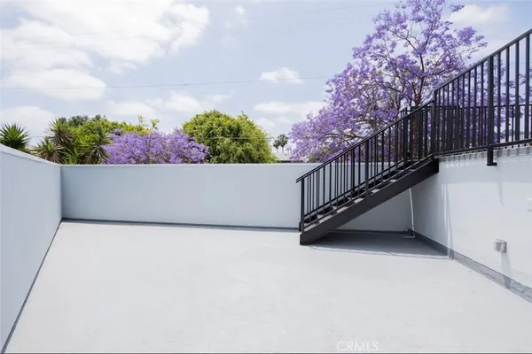 $8,499 | 1346 North Stanley Avenue, Unit 1, Los Angeles, CA 90046