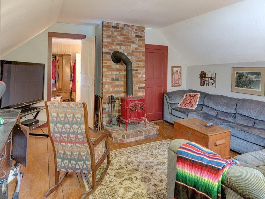 952 Garland Road Winslow, ME 04901 - Photo 10 of 17 Family Room