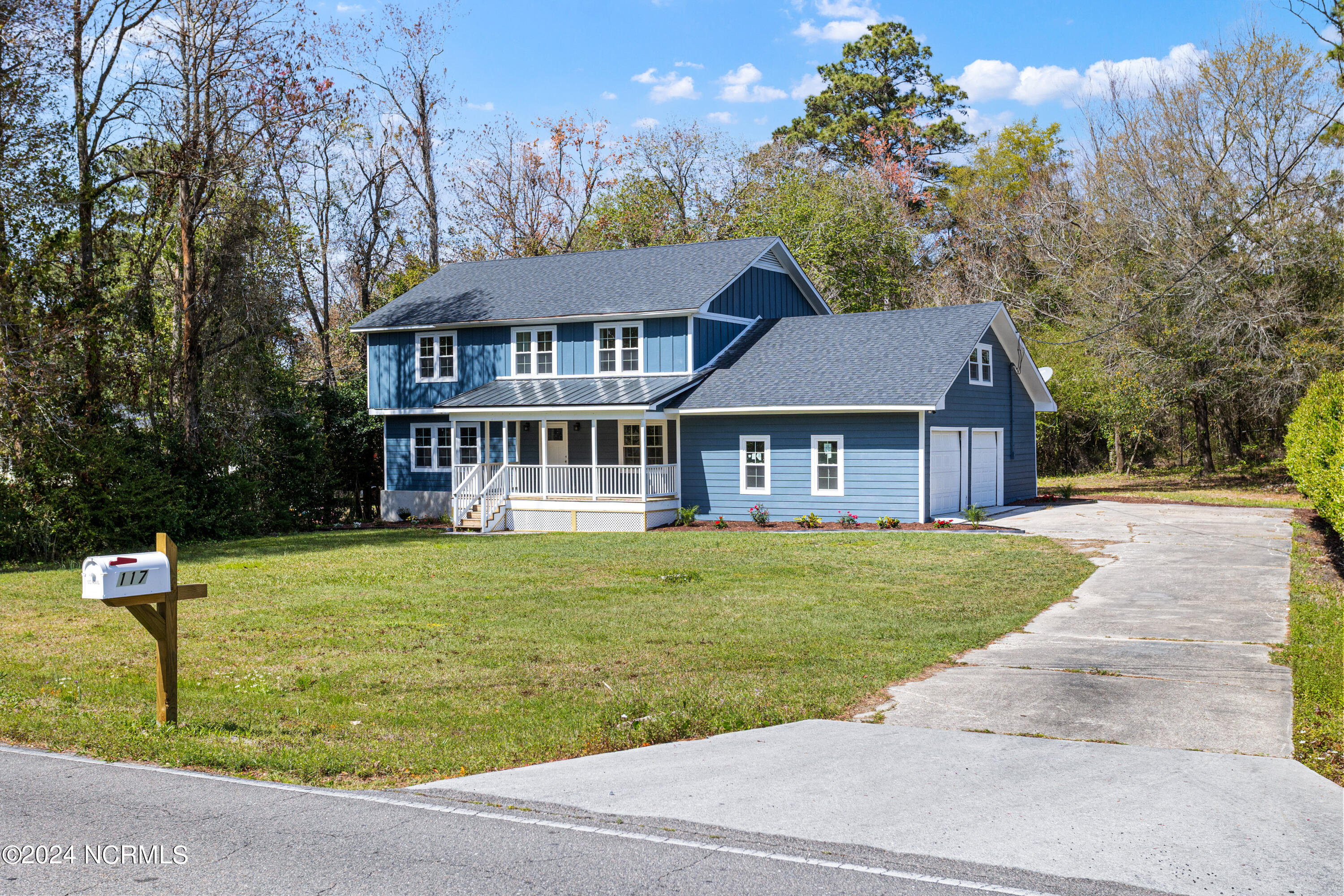 117 Lansdowne Road Wilmington, NC 28409 - Photo 2 of 39 002_117_lansdowne_road-2