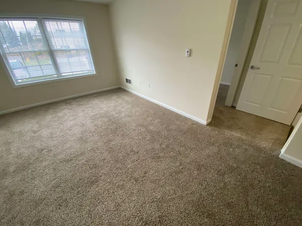 $1,941 | 80 Sentinel Court, Unit 109, Manchester, NH 03103