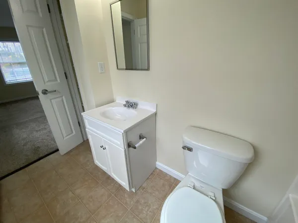 $1,941 | 80 Sentinel Court, Unit 109, Manchester, NH 03103