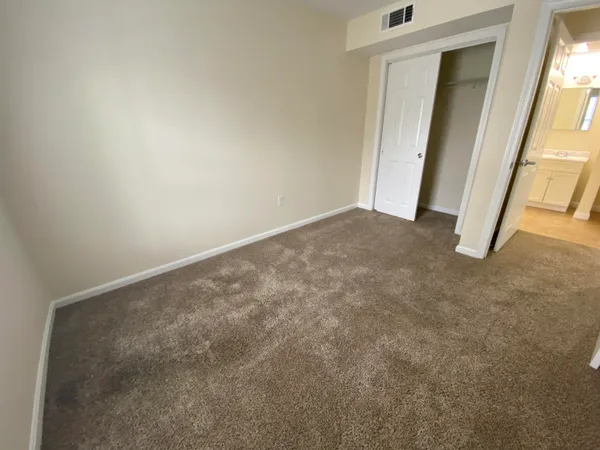 $1,941 | 80 Sentinel Court, Unit 109, Manchester, NH 03103