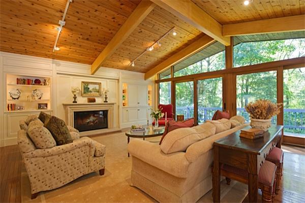 57 Solomon Pierce Road Lexington, MA 02420 - Photo 5 of 11 Gallery Image 5