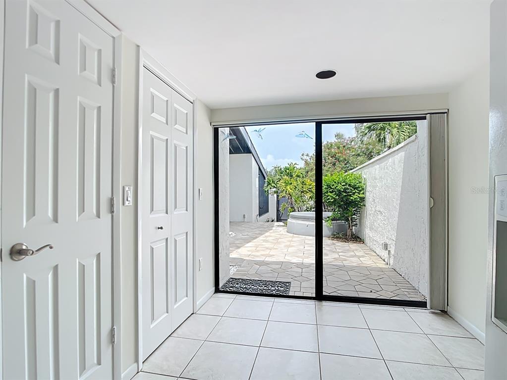 780 Sarabay Road, Unit 16 Osprey, FL 34229 - Photo 17 of 55