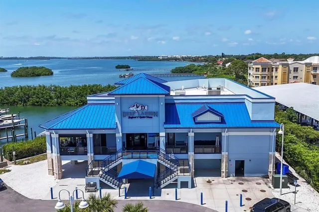 $449,900 | 780 Sarabay Road, Unit 16, Osprey, FL 34229