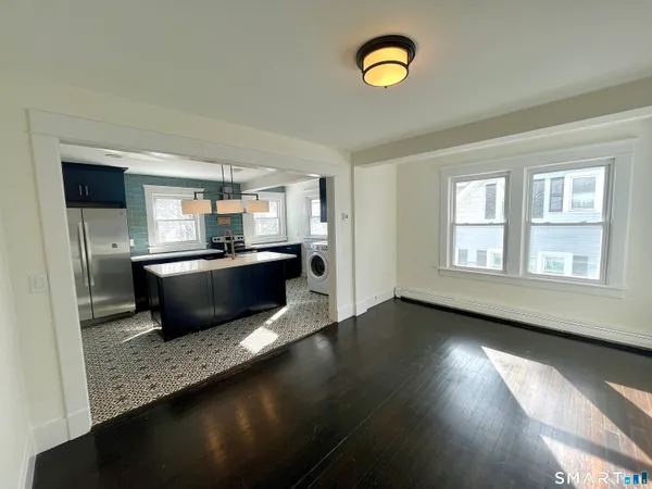$2,150 | 29 Washington Avenue, Unit B, Danbury, CT 06810