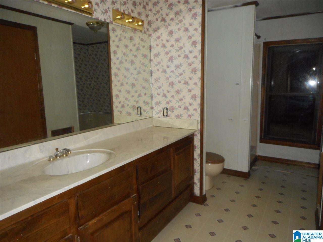 147 Putman Drive Oneonta, AL 35121 - Photo 8 of 16