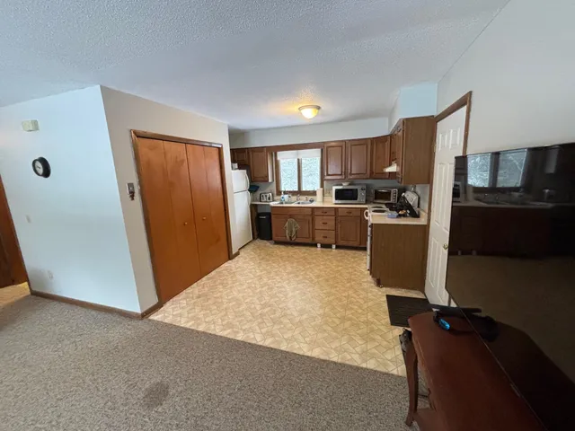 $560,000 | 26 Crystal Road, Fairfax, VT 05454