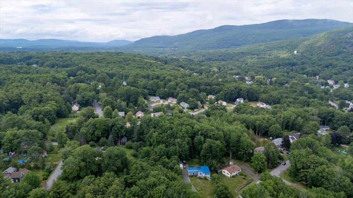 36-8 Cobb Hill -94