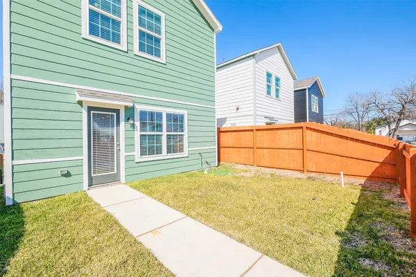 $285,000 | 6407 Paris Street, Houston, TX 77021