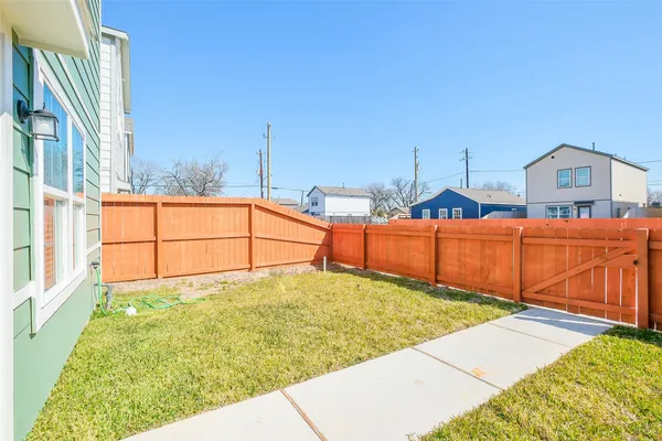 $285,000 | 6407 Paris Street, Houston, TX 77021