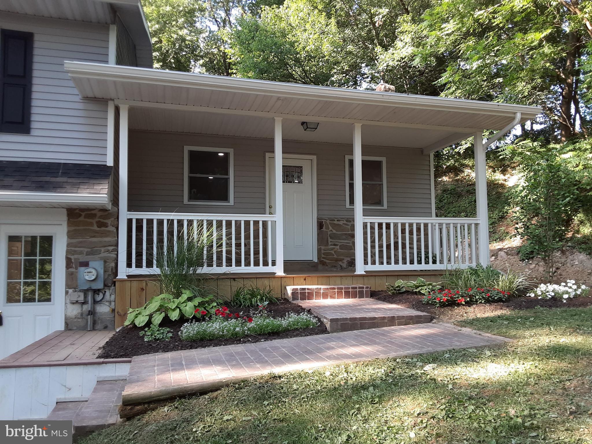 18 Vineyard Road Christiana, PA 17509 - Photo 3 of 37 Gallery Image 3