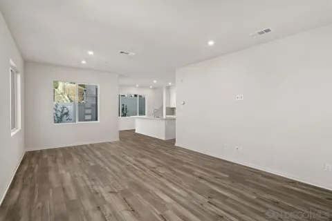 $899,000 | 1523 Wingwood Lane, Vista, CA 92083