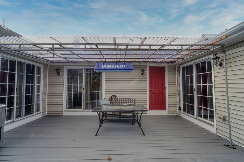 42 Kiley Way Coventry, RI 02816 - Photo 9 of 44