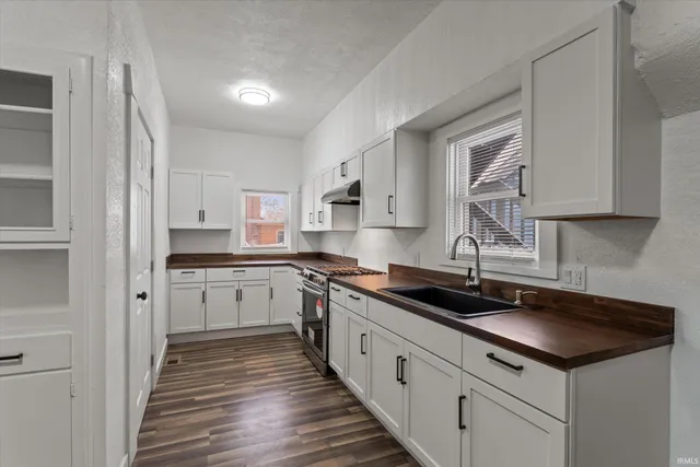 $278,000 | 1701 Prairie Street, Elkhart, IN 46516