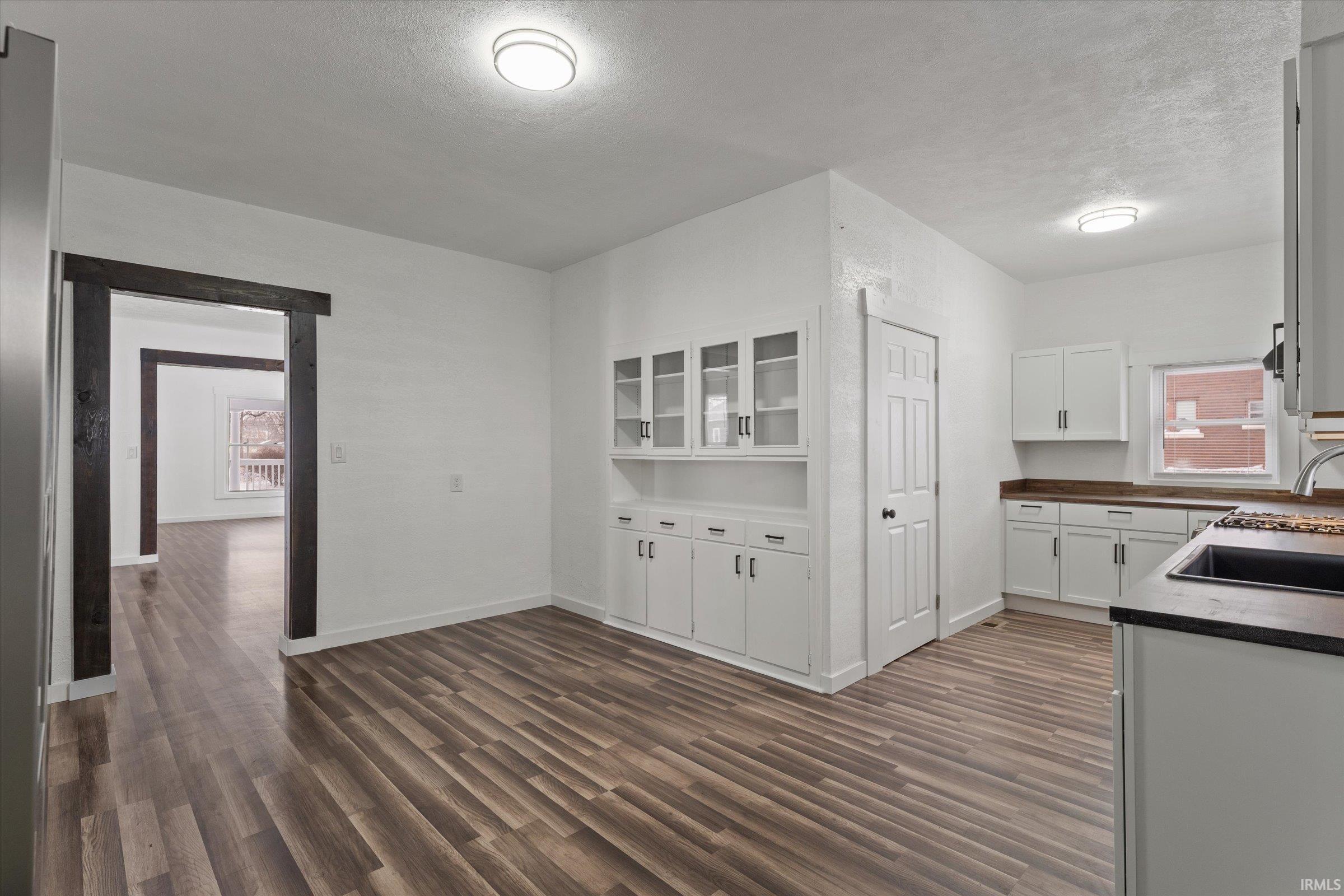 1701 Prairie Street Elkhart, IN 46516 - Photo 8 of 36