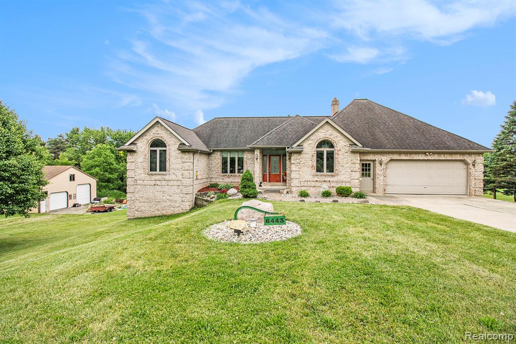 6443 Baldwin Road Swartz Creek, MI 48473 - Photo 1 of 27 Gallery Image 1