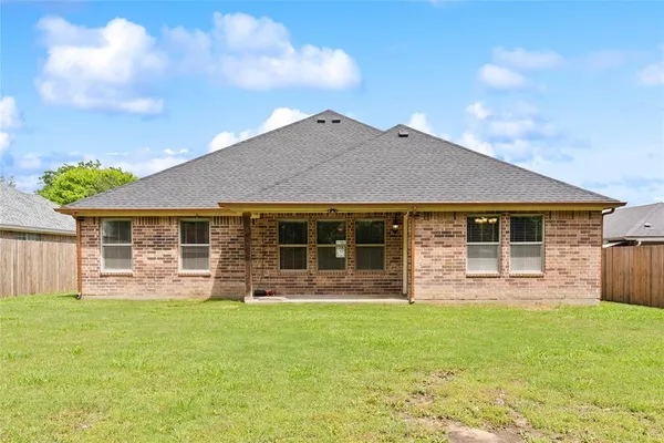 $1,850 | 750 South Valentine Drive, Sherman, TX 75090