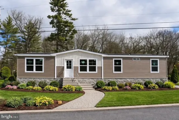 $349,900 | 28 4th Avenue, Carneys Point, NJ 08069