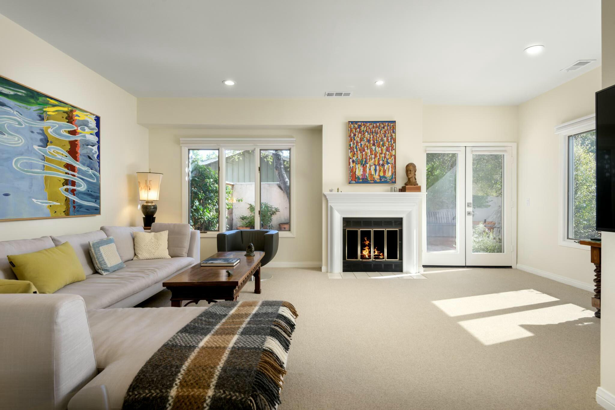 1315 Danielson Road Montecito, CA 93108 - Photo 3 of 15 Living Room