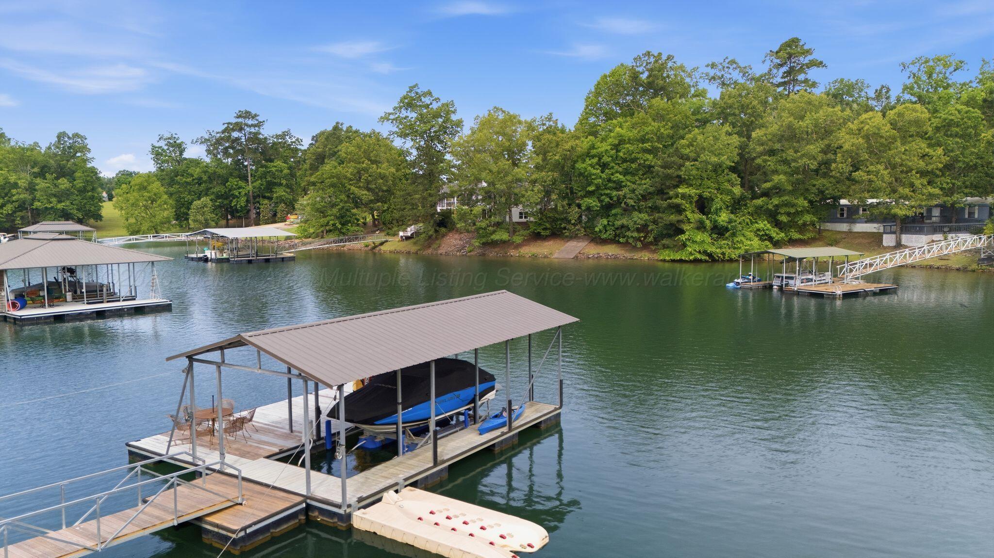 Dock