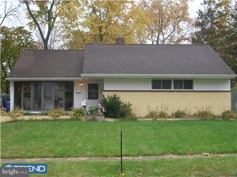 202 Kingsport Road Cherry Hill, NJ 08034 - Photo 1 of 12 Exterior Front