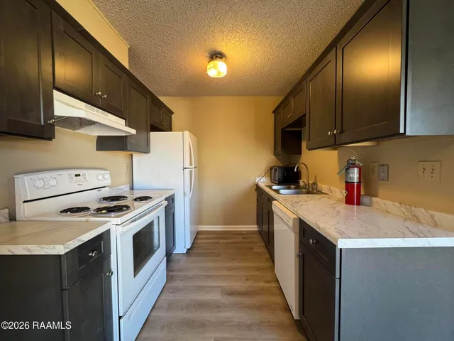 $1,000 | 112 Calypso Lane, Unit C, Lafayette, LA 70508